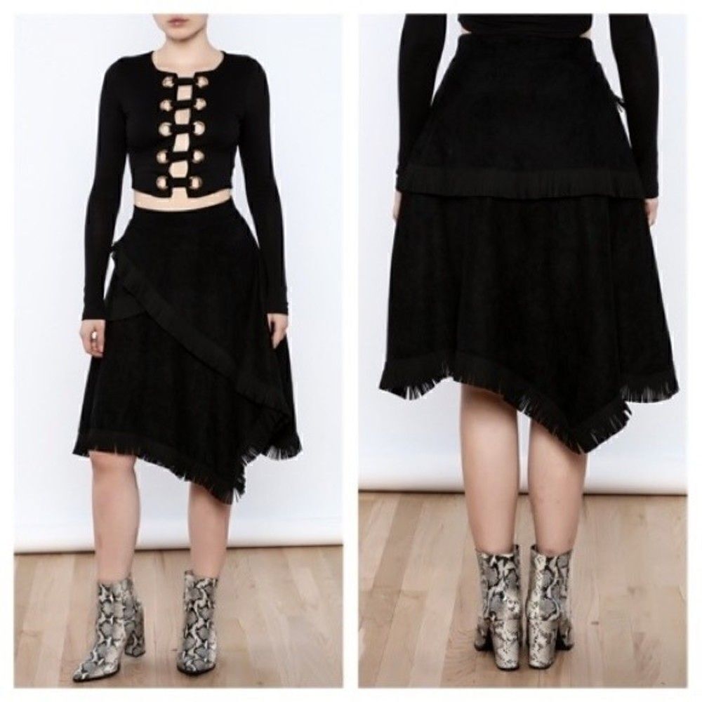 2 for $30 ANTHROPOLOGIE Moon River Asymmetric Fringe Skirt